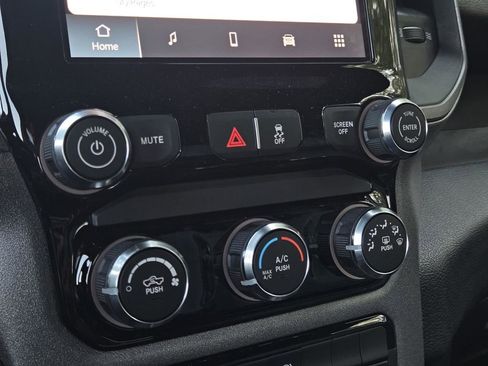 New 2026 RAM 5500 Tradesman AWD/4WD image 25
