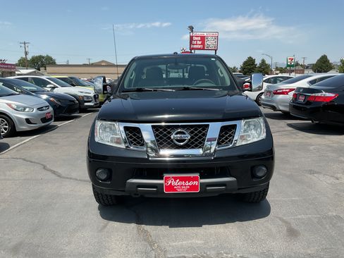 Used 2016 Nissan Frontier SV AWD/4WD image 3