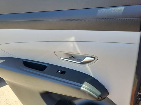 New 2026 Hyundai Tucson SE FWD image 22