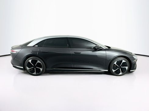 Used 2024 Lucid Air Touring AWD/4WD image 10