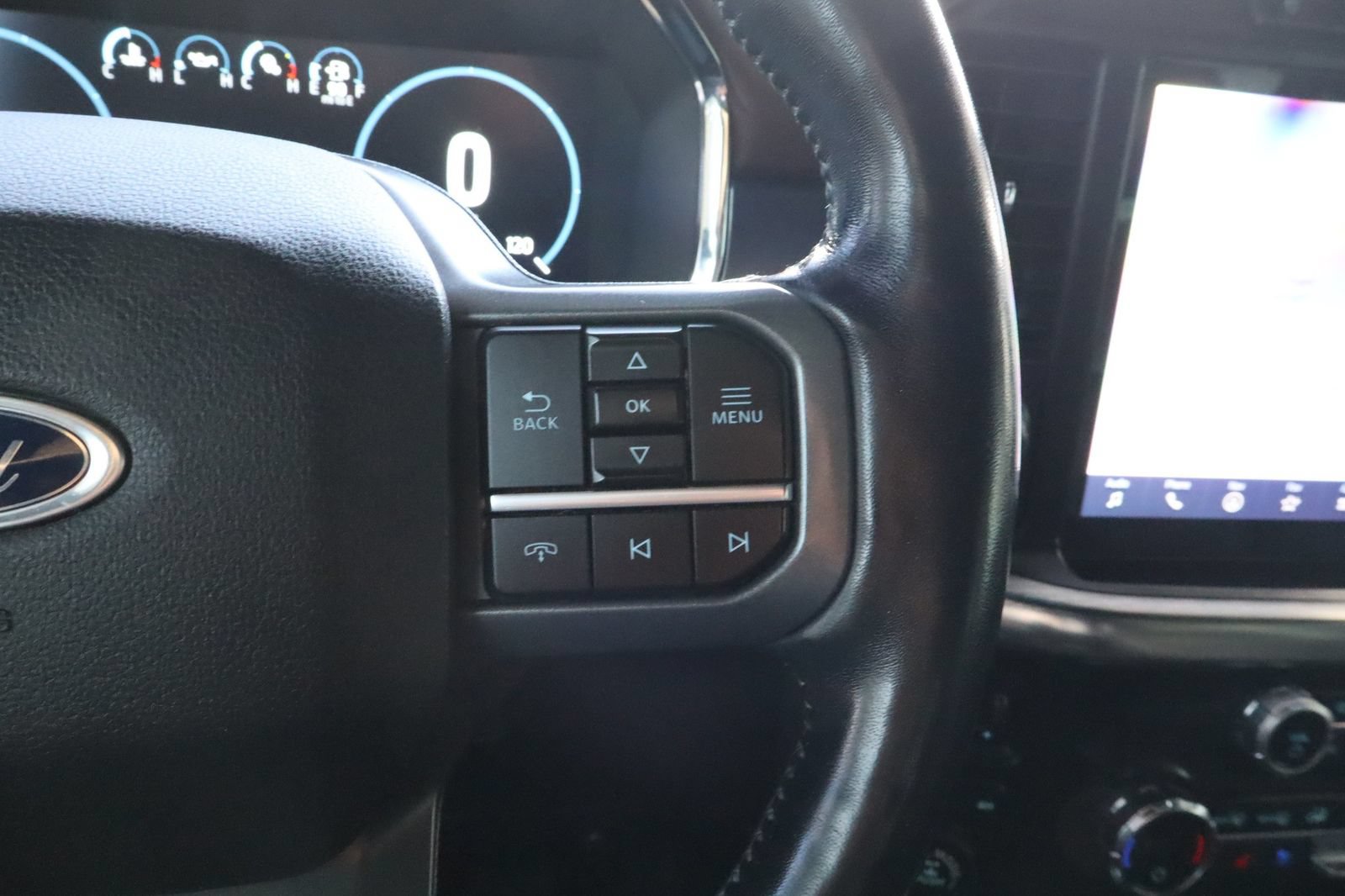 Used 2021 Ford F150 Lariat w/ Equipment Group 502A High AWD/4WD image 26