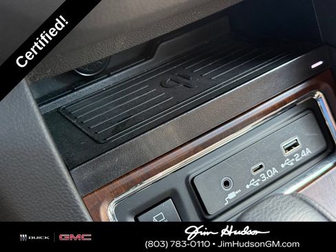 Used 2024 Subaru Ascent Touring AWD/4WD image 35