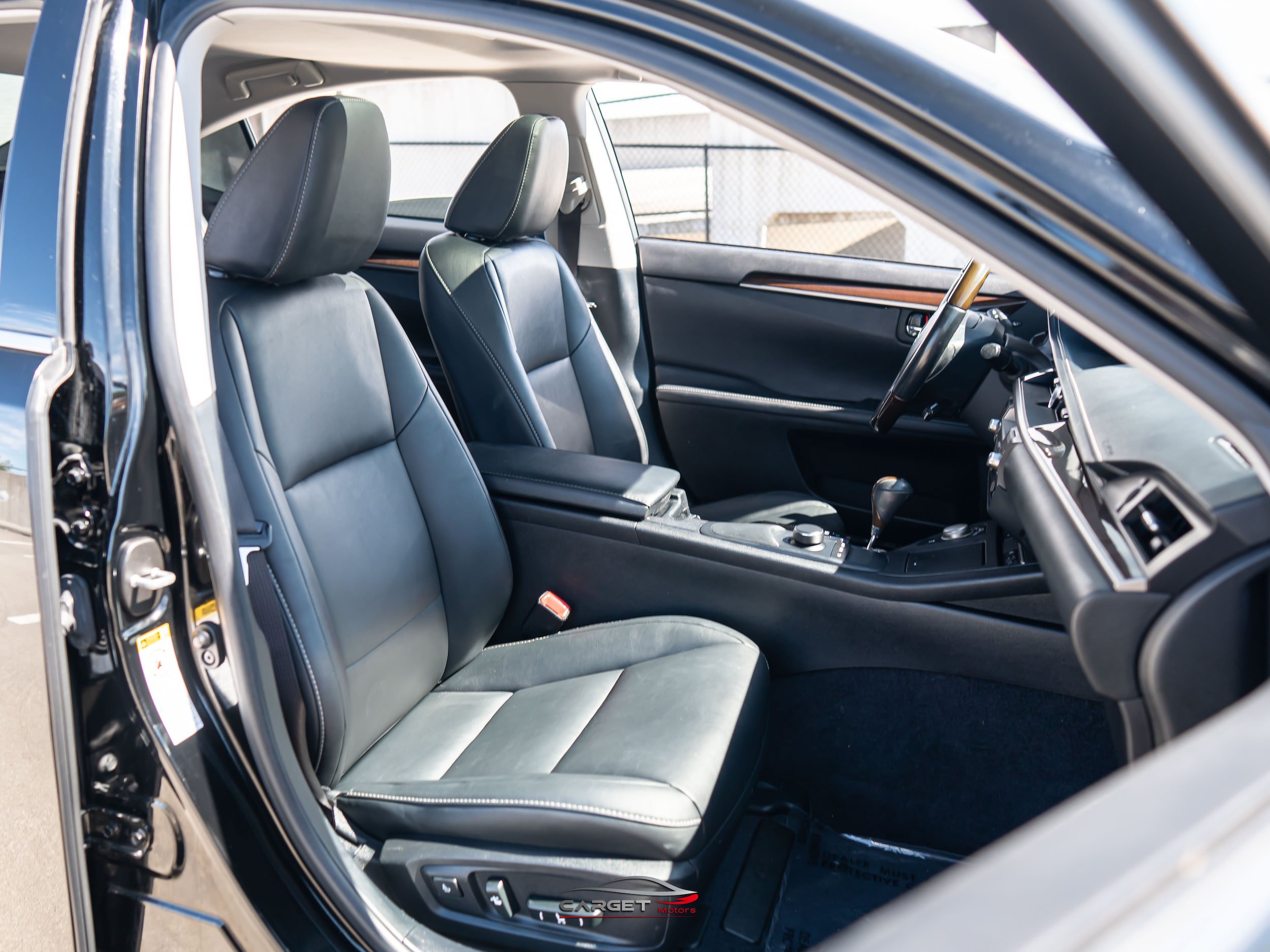 Used 2013 Lexus ES 350 w/ Premium Pkg FWD image 16