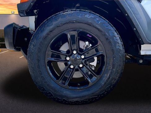 Used 2021 Jeep Wrangler Unlimited Sport AWD/4WD image 9