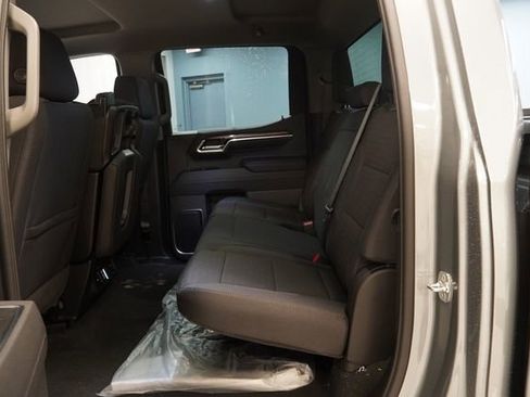 New 2026 Chevrolet Silverado 1500 LT image 24