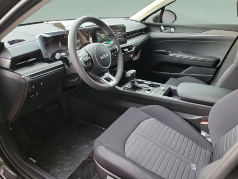 New 2026 Kia K5 LXS FWD image 17
