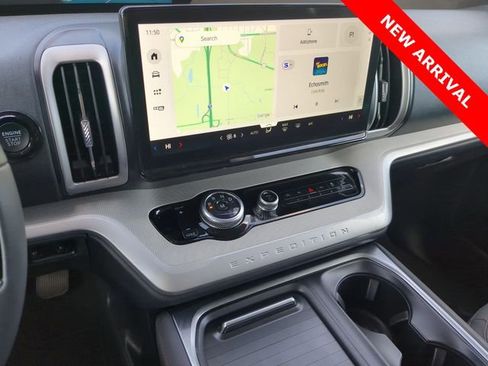 Used 2025 Ford Expedition Max Active image 17