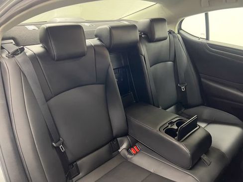 Certified 2025 Lexus ES 350 w/ Premium Package FWD image 13