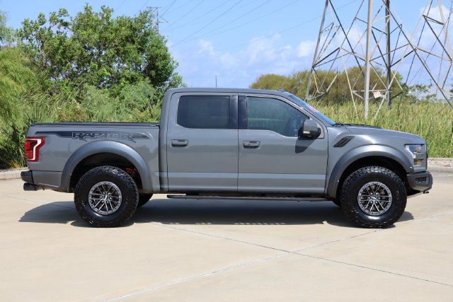 Used 2020 Ford F150 Raptor w/ Equipment Group 802A Luxury AWD/4WD image 4