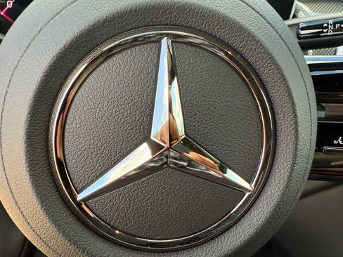 New 2026 Mercedes-Benz GLC 300 image 16