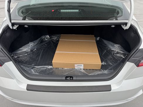 New 2026 Toyota Camry XSE FWD image 9