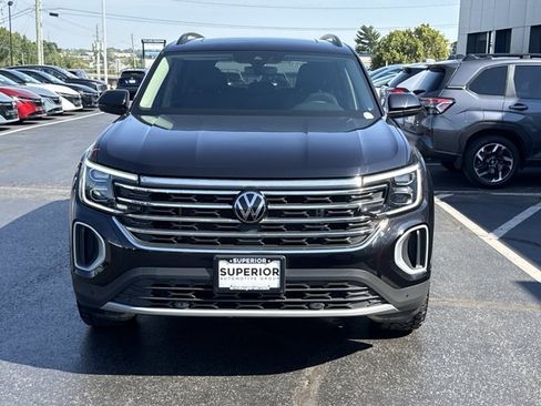 Used 2024 Volkswagen Atlas SE FWD image 13