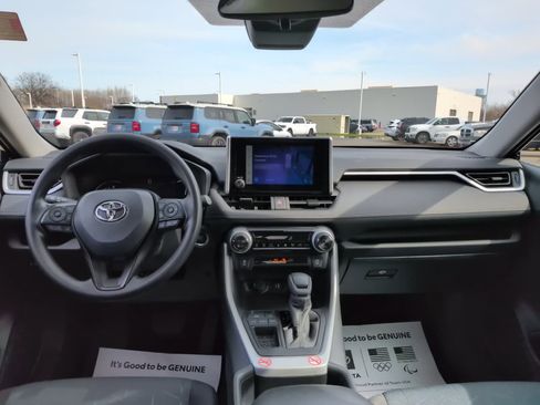 Certified 2025 Toyota RAV4 XLE image 11