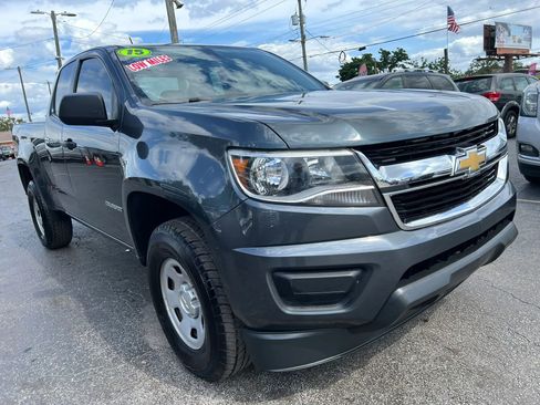 Used 2015 Chevrolet Colorado W/T w/ WT Convenience Package RWD image 4