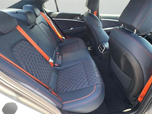 New 2026 Genesis G70 3.3T Prestige image 13