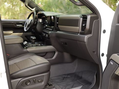 Used 2024 Chevrolet Silverado 1500 ZR2 w/ LPO, Dark Essentials Package AWD/4WD image 34