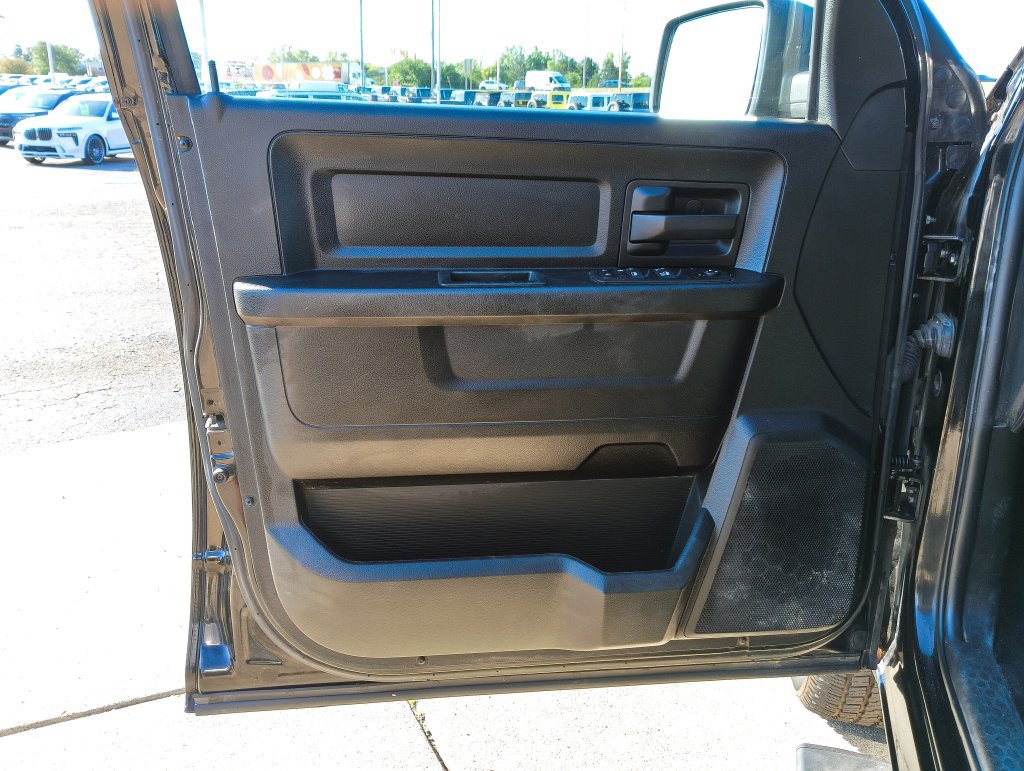 Used 2020 RAM 1500 Express w/ Wheel & Sound Group AWD/4WD image 19