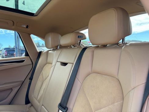 Used 2016 Porsche Macan S AWD/4WD image 21