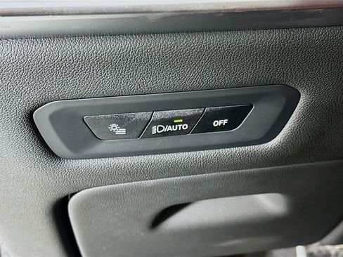 Used 2026 BMW X6 xDrive40i image 14