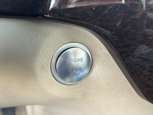 Used 2015 Mercedes-Benz ML 350 2WD image 26