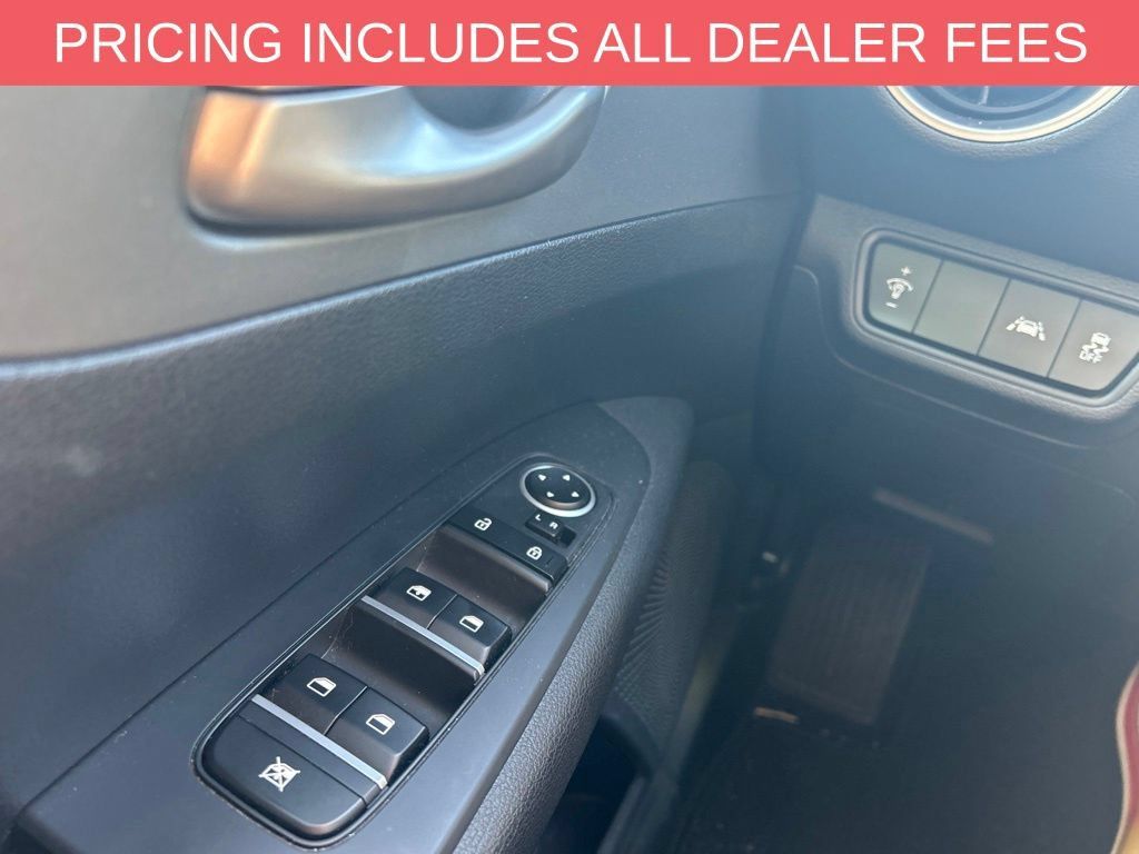 Used 2021 Kia Forte LXS FWD image 13