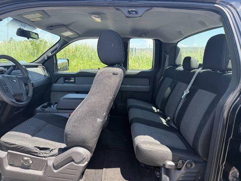 Used 2014 Ford F150 STX w/ Equipment Group 201A Mid AWD/4WD image 9