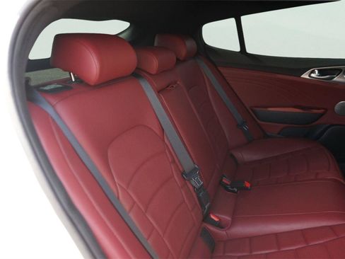 Used 2022 Kia Stinger GT2 w/ Red Interior Color Package RWD image 17