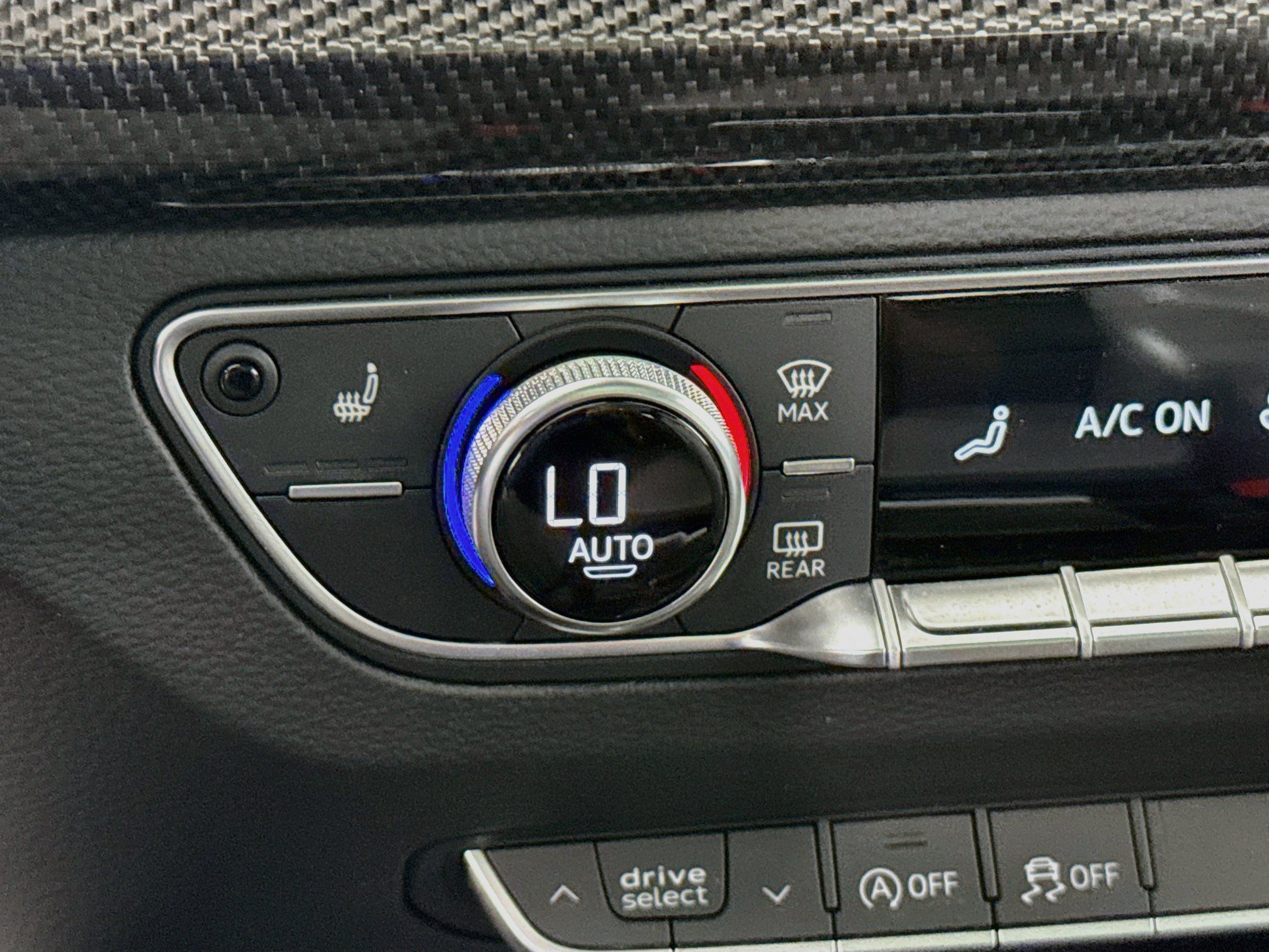 Used 2018 Audi SQ5 Premium Plus AWD/4WD image 23