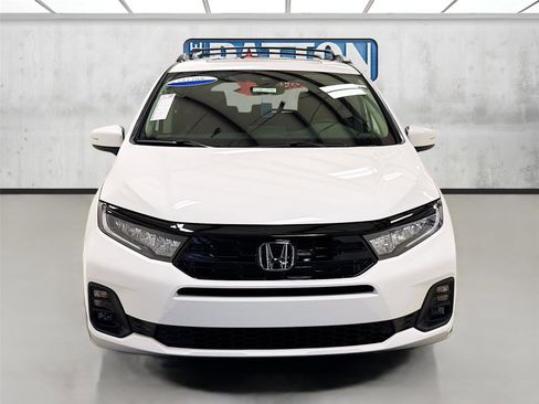 New 2026 Honda Odyssey Touring image 2
