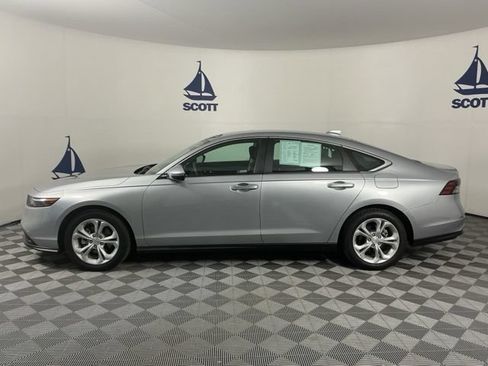 Used 2024 Honda Accord LX image 4