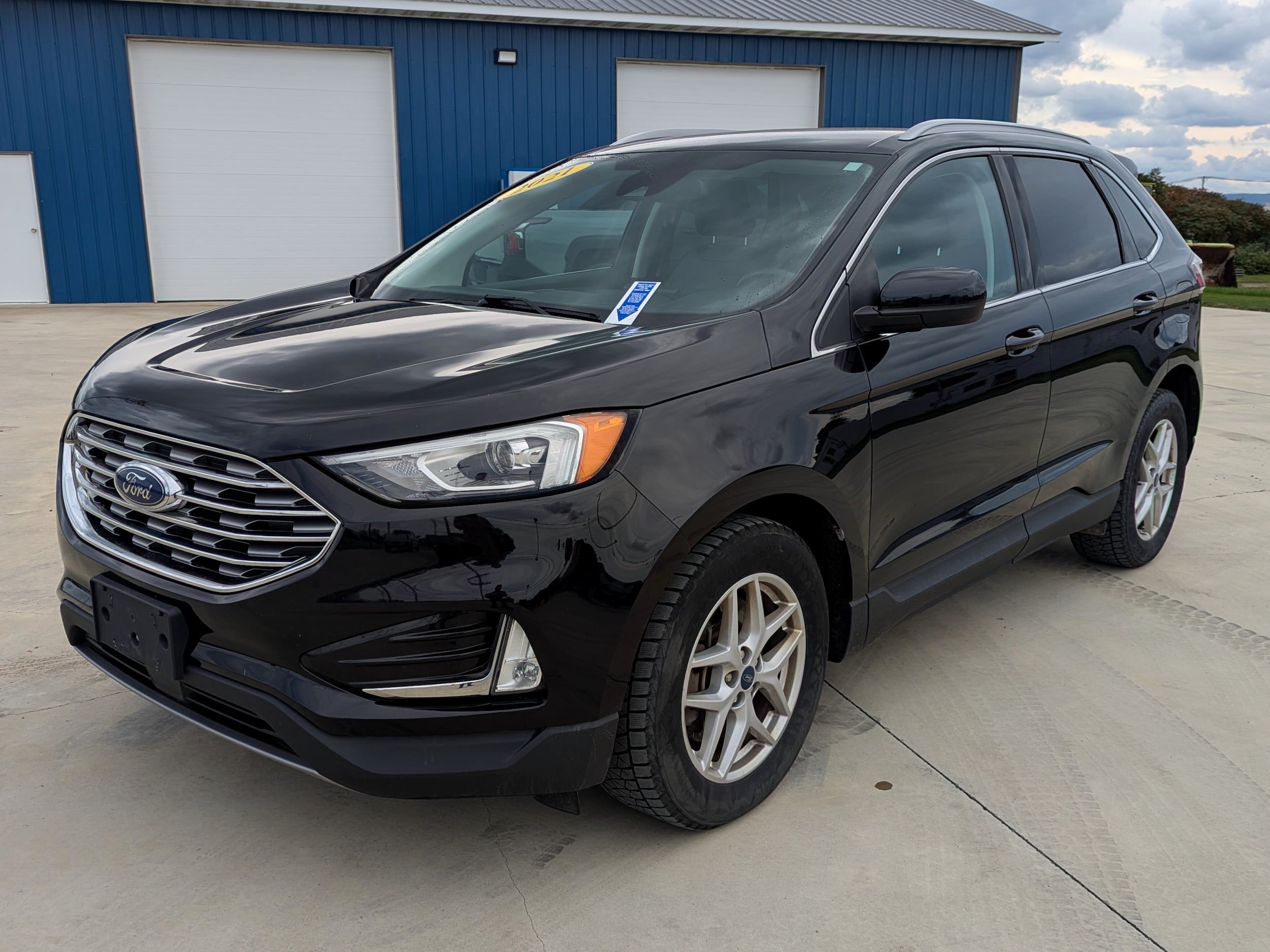 Used 2021 Ford Edge SEL w/ Convenience Package AWD/4WD image 1
