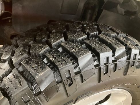 Used 2013 Jeep Wrangler Unlimited Sahara w/ Connectivity Group image 27