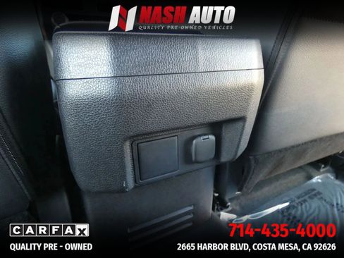 Used 2025 Toyota Tacoma TRD Sport AWD/4WD image 52