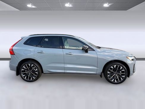 New 2026 Volvo XC60 B5 Ultra w/ Climate Package AWD/4WD image 8