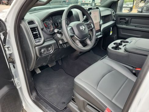 New 2026 RAM 2500 Tradesman AWD/4WD image 10