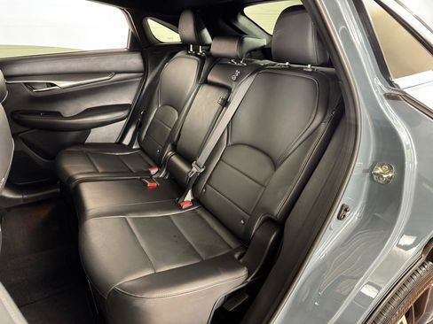 Used 2024 INFINITI QX55 Luxe w/ Cargo Package image 32