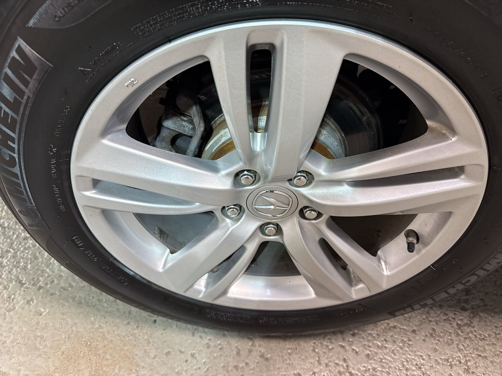 Used 2015 Acura RDX w/ Technology Package AWD/4WD image 30