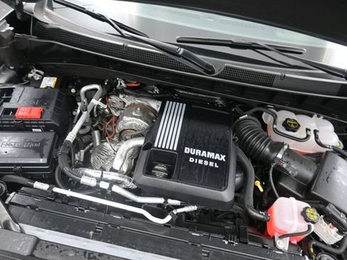 Used 2026 Chevrolet Silverado 1500 High Country AWD/4WD image 31