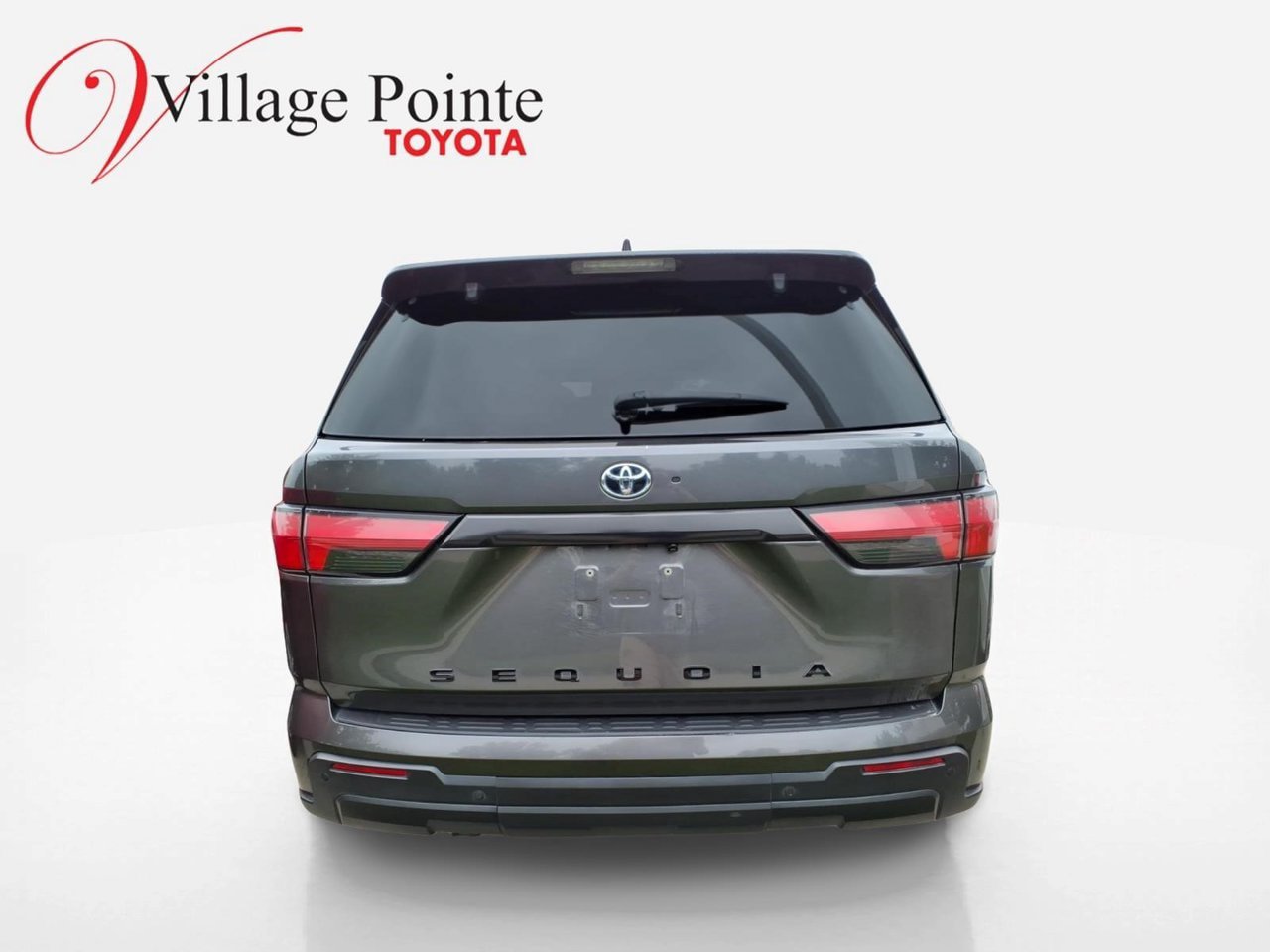 Used 2023 Toyota Sequoia SR5 w/ SR5 Premium Package RWD image 3