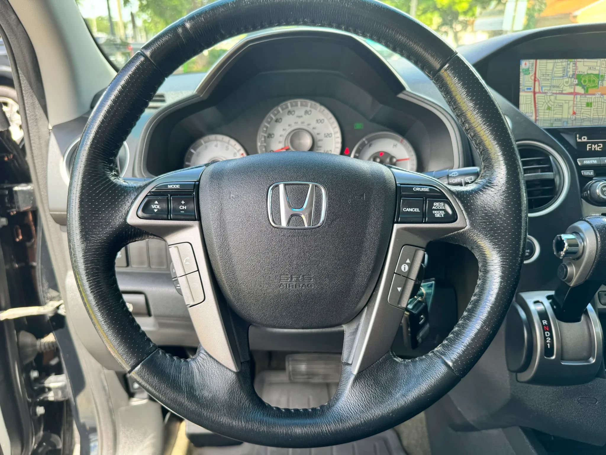 Used 2015 Honda Pilot Touring image 29