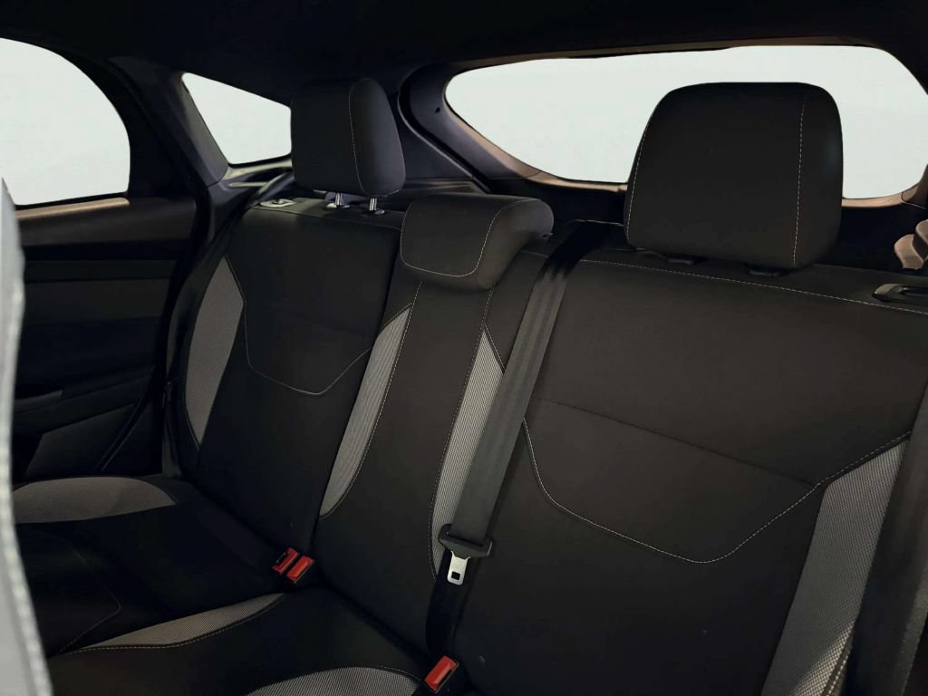 Used 2018 Ford Focus ST FWD image 20
