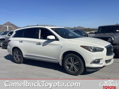 Used 2016 INFINITI QX60 FWD w/ Premium Plus Package