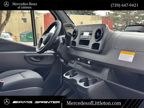 New 2025 Mercedes-Benz Sprinter 2500 image 27