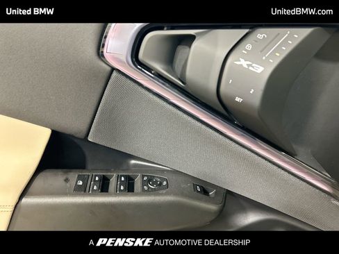 Used 2025 BMW X3 xDrive30i w/ M Sport Package AWD/4WD image 11