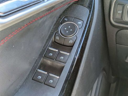 Used 2022 Ford Explorer ST-Line w/ Class IV Trailer Tow Package image 27