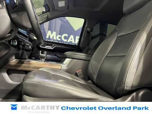 Used 2024 Chevrolet Silverado 1500 LT Trail Boss w/ Convenience Package II AWD/4WD image 26