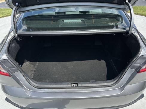 Certified 2025 Toyota Camry SE FWD image 32