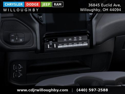 New 2026 RAM 3500 Big Horn AWD/4WD image 27