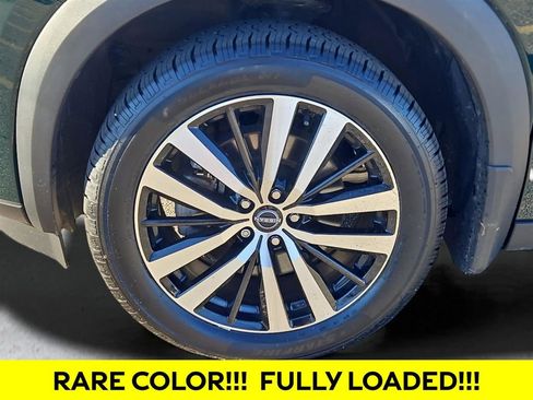 Used 2024 Nissan Pathfinder Platinum w/ Cargo Package image 30