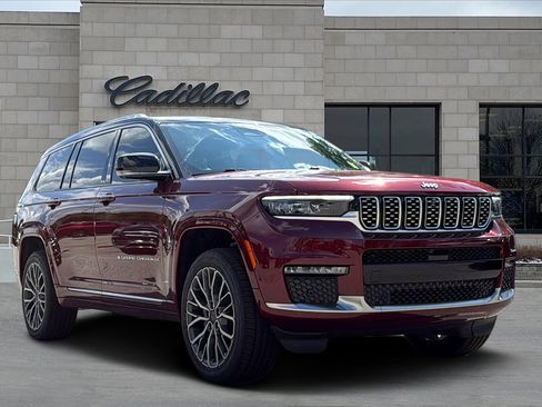 Used 2023 Jeep Grand Cherokee L Summit AWD/4WD image 1
